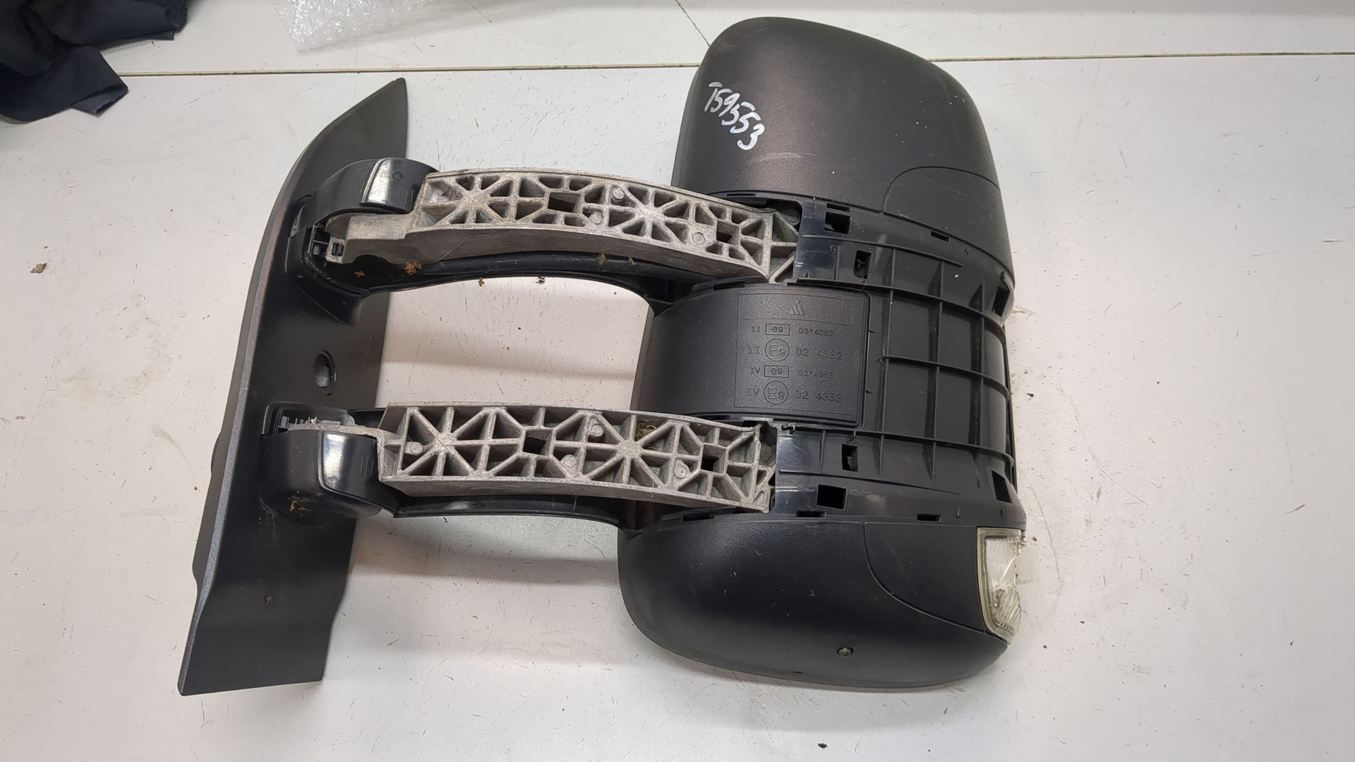 Зеркало левое электрическое