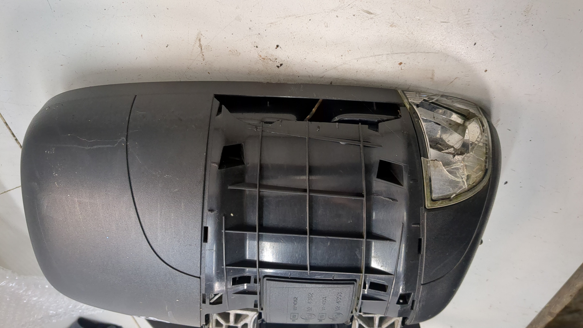 Зеркало левое электрическое