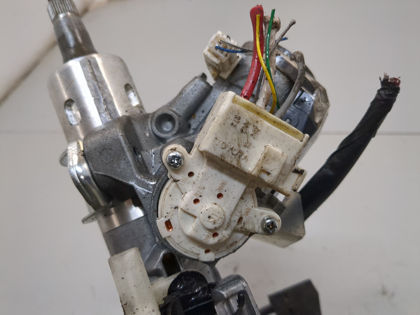 Серводвигатель рулевой рейки