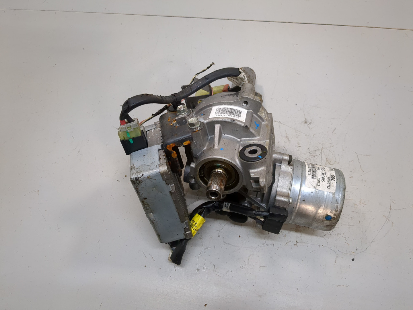 Серводвигатель рулевой рейки