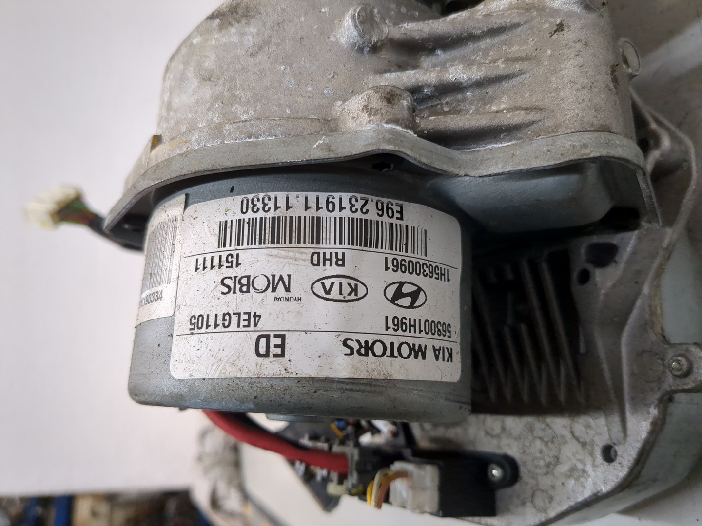 Серводвигатель рулевой рейки