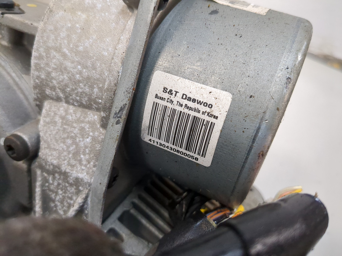 Серводвигатель рулевой рейки