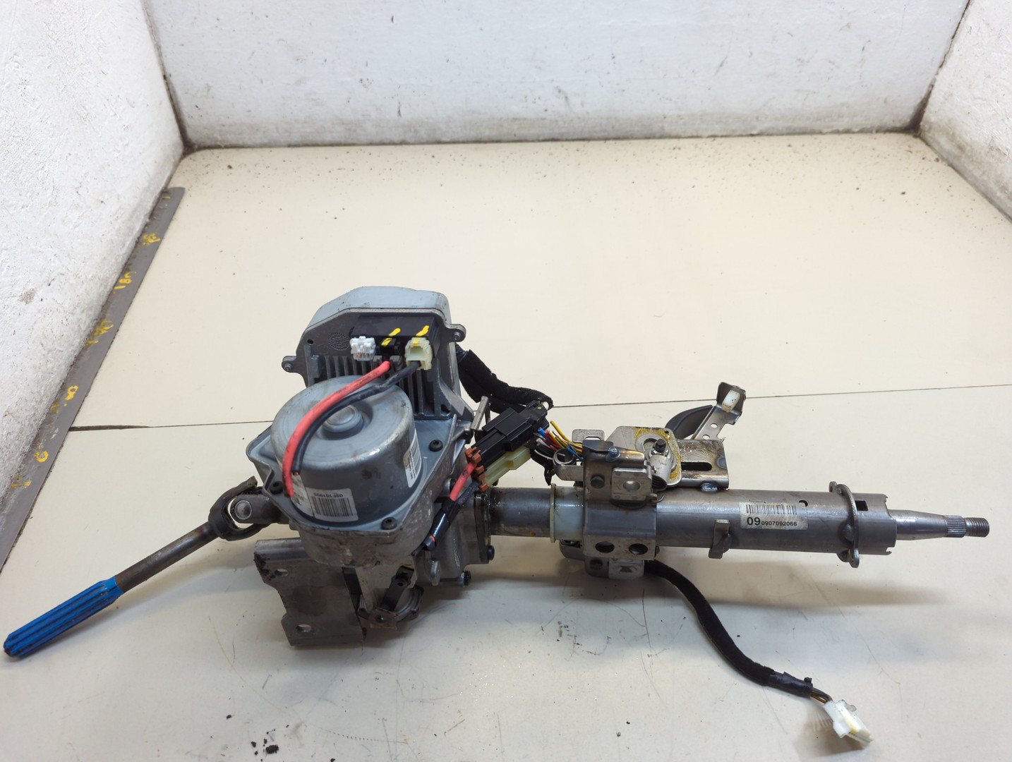 Серводвигатель рулевой рейки