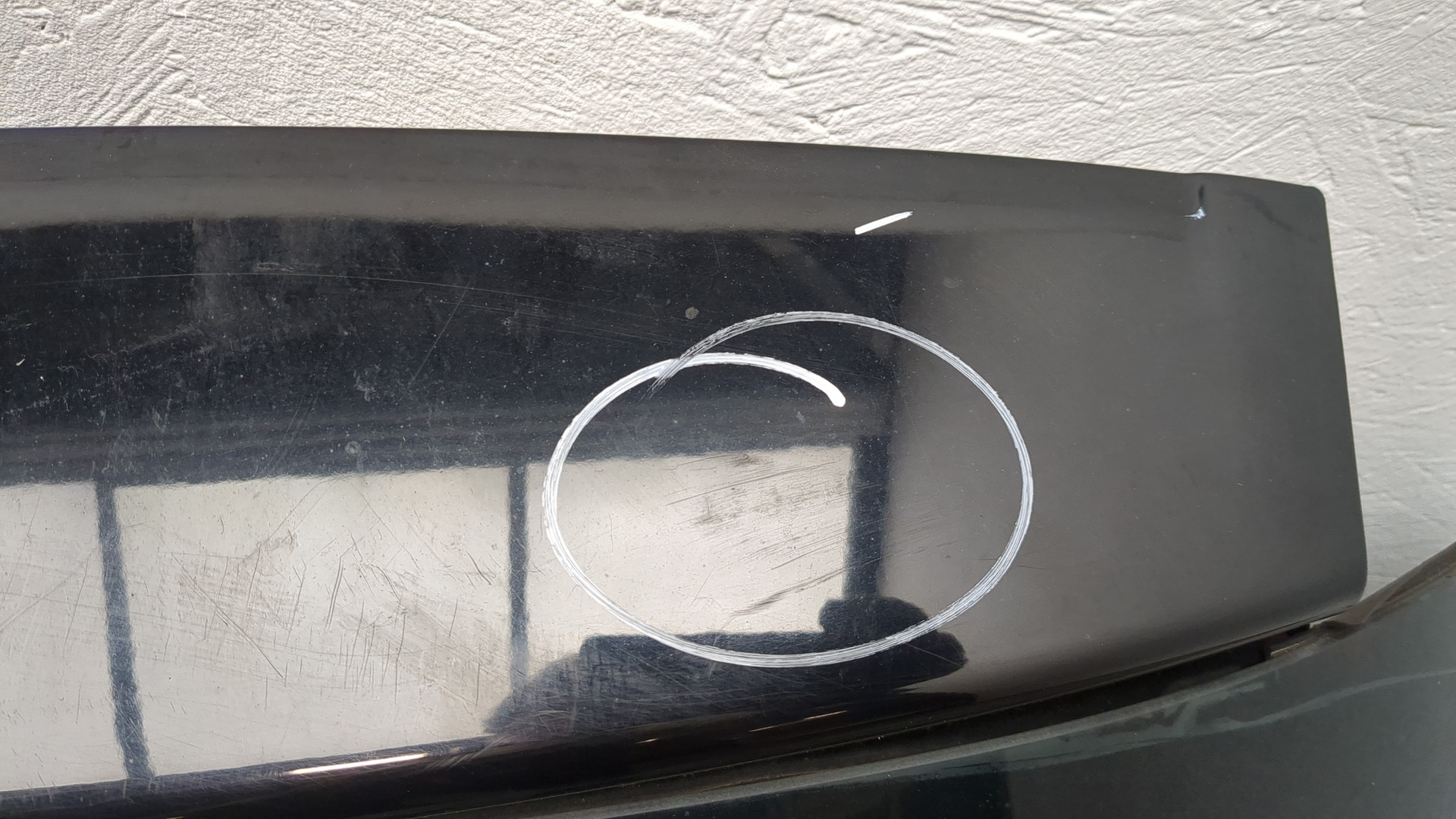 Дверь багажника