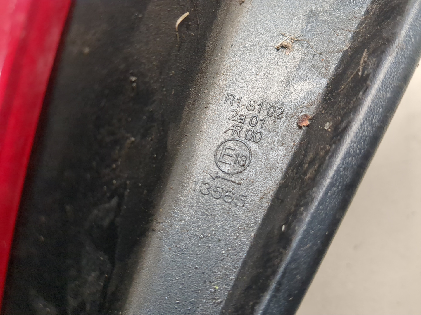 Фонарь задний левый