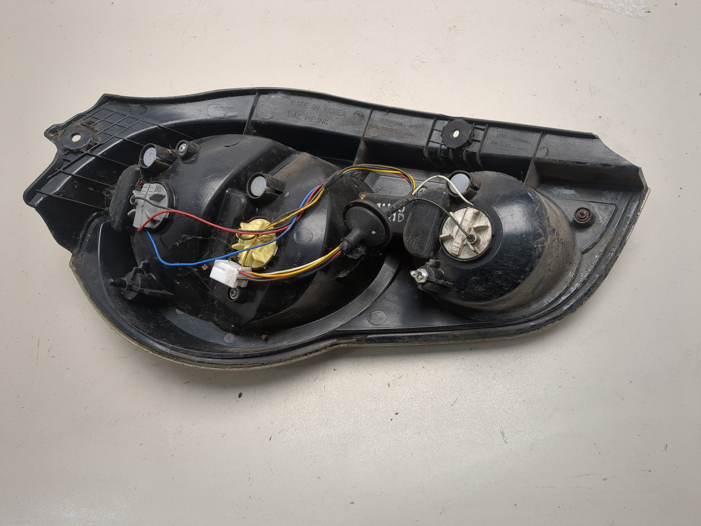 Фонарь задний правый