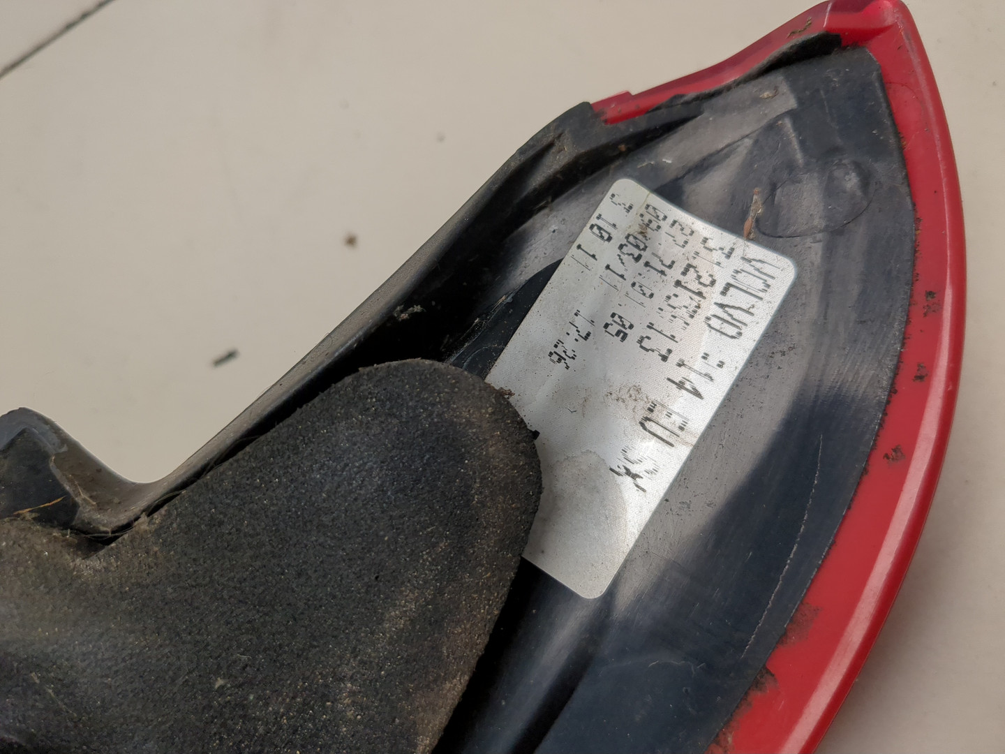 Фонарь задний левый