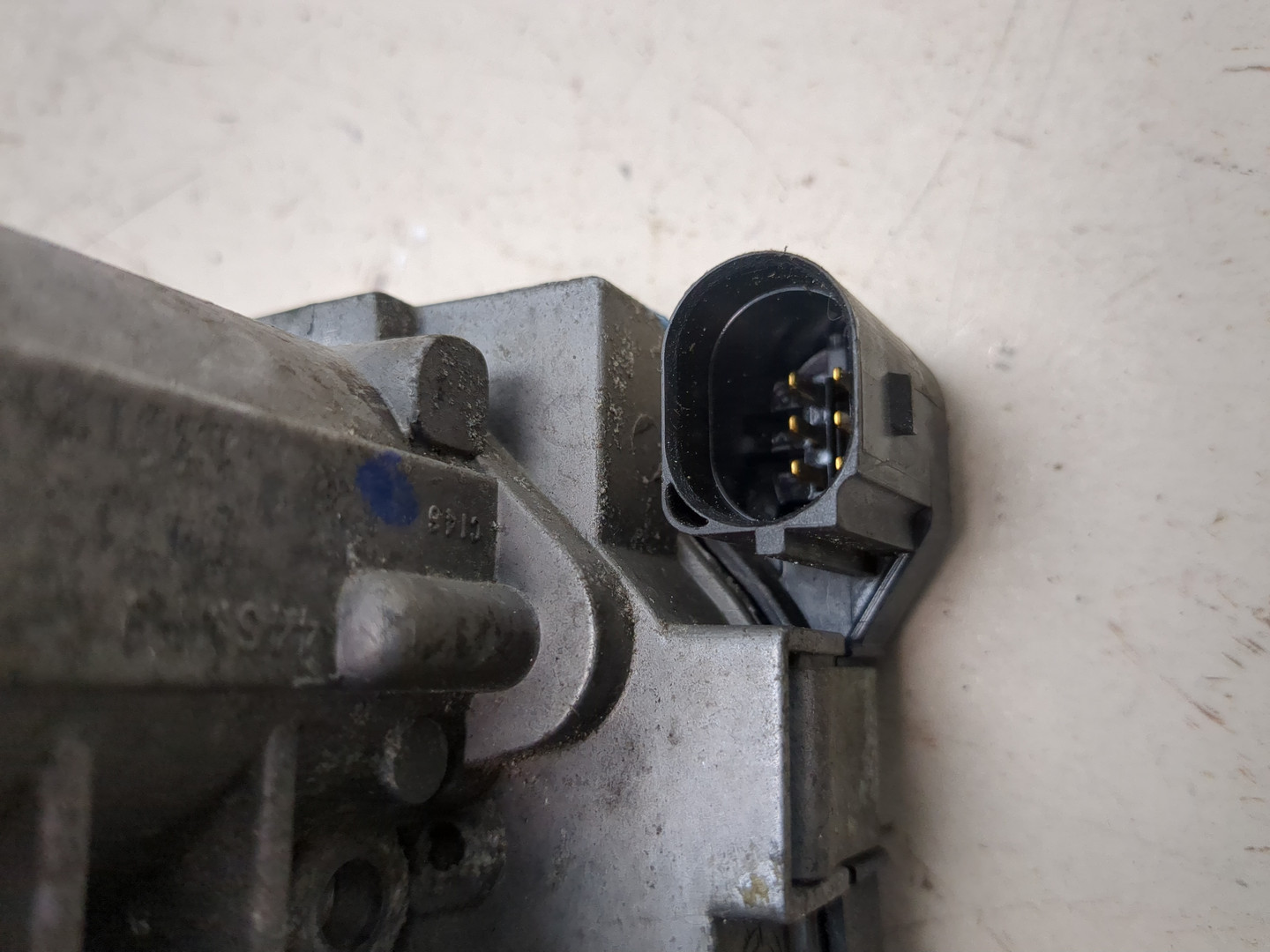 Заслонка дроссельная электрическая