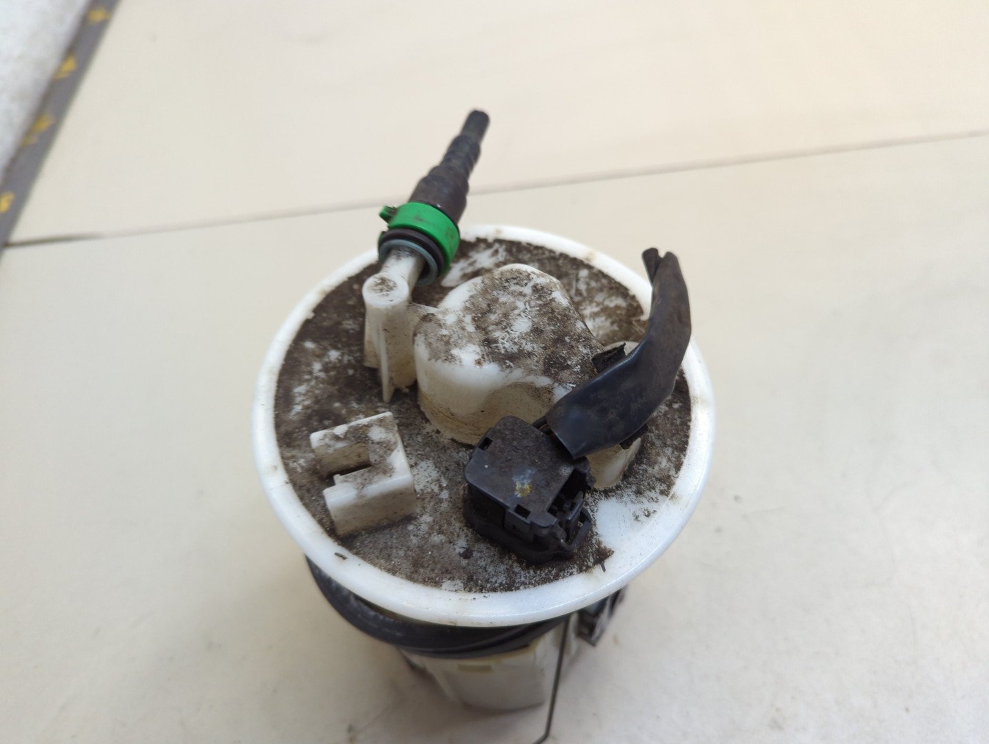 Насос топливный электрический