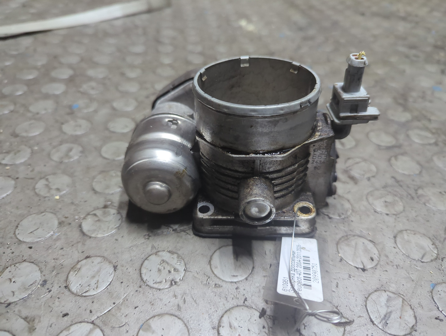 Заслонка дроссельная электрическая