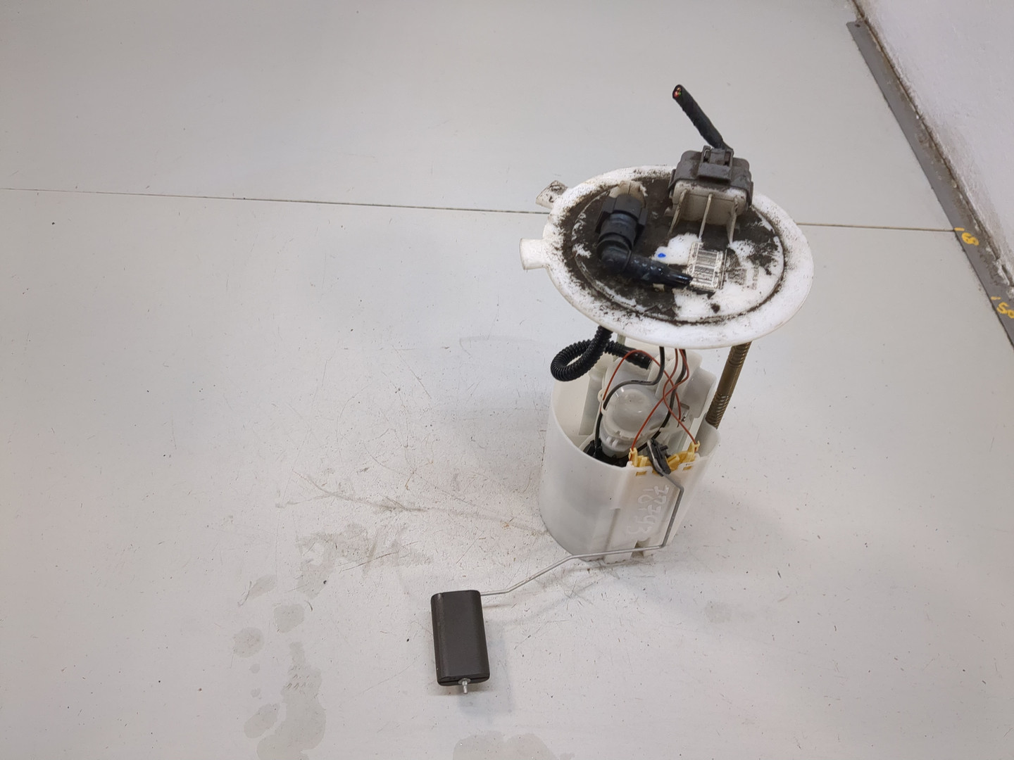 Насос топливный электрический