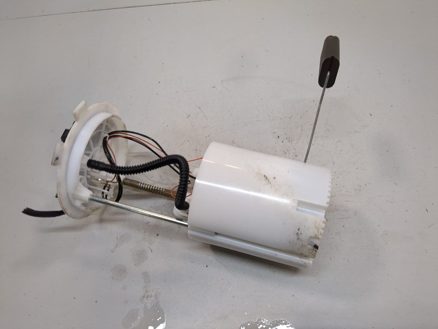 Насос топливный электрический