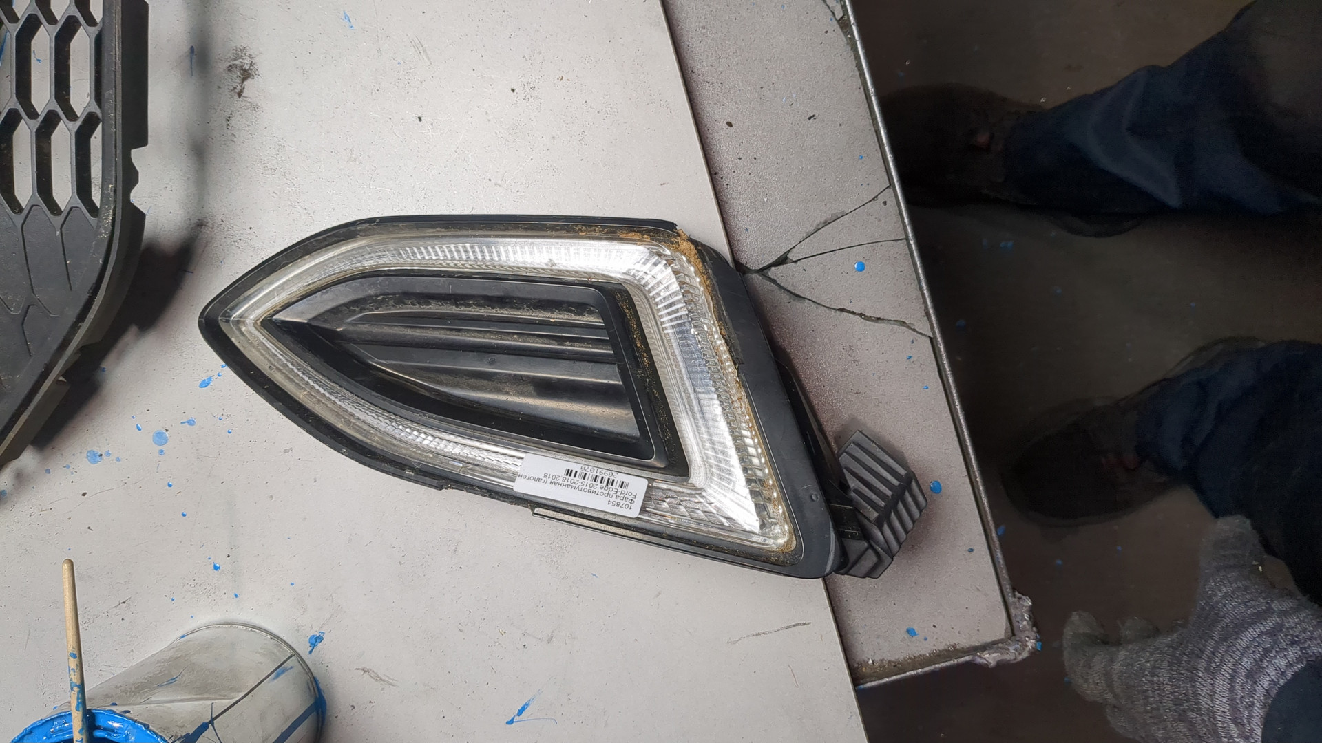 Фара противотуманная правая