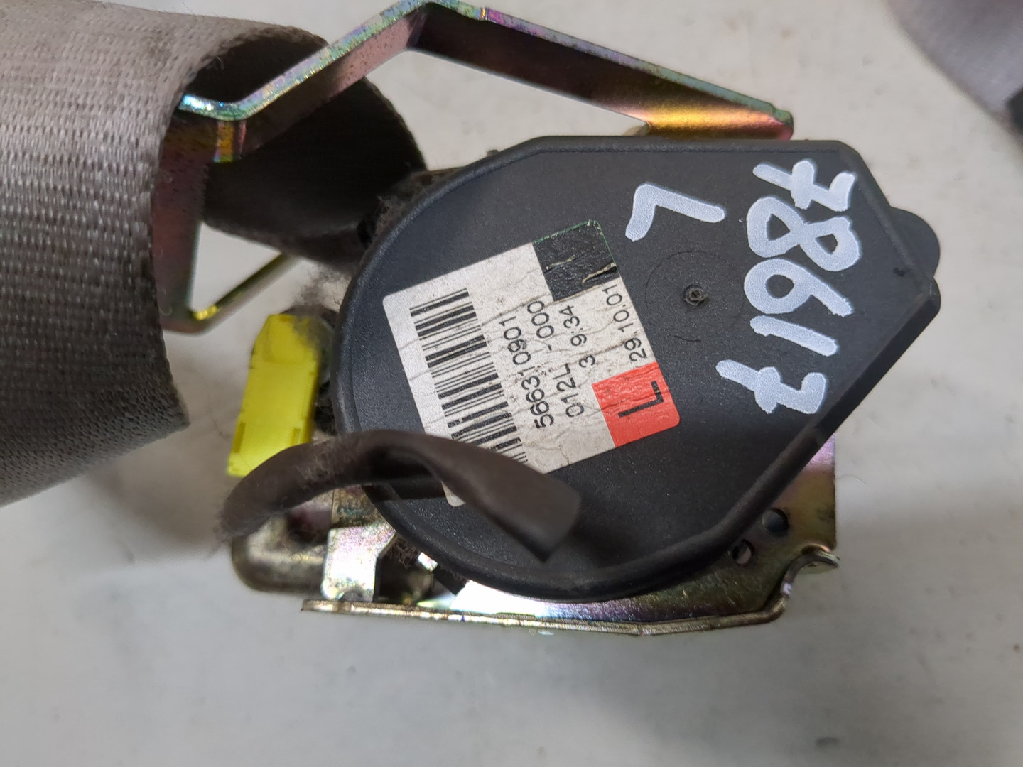 Ремень безопасности