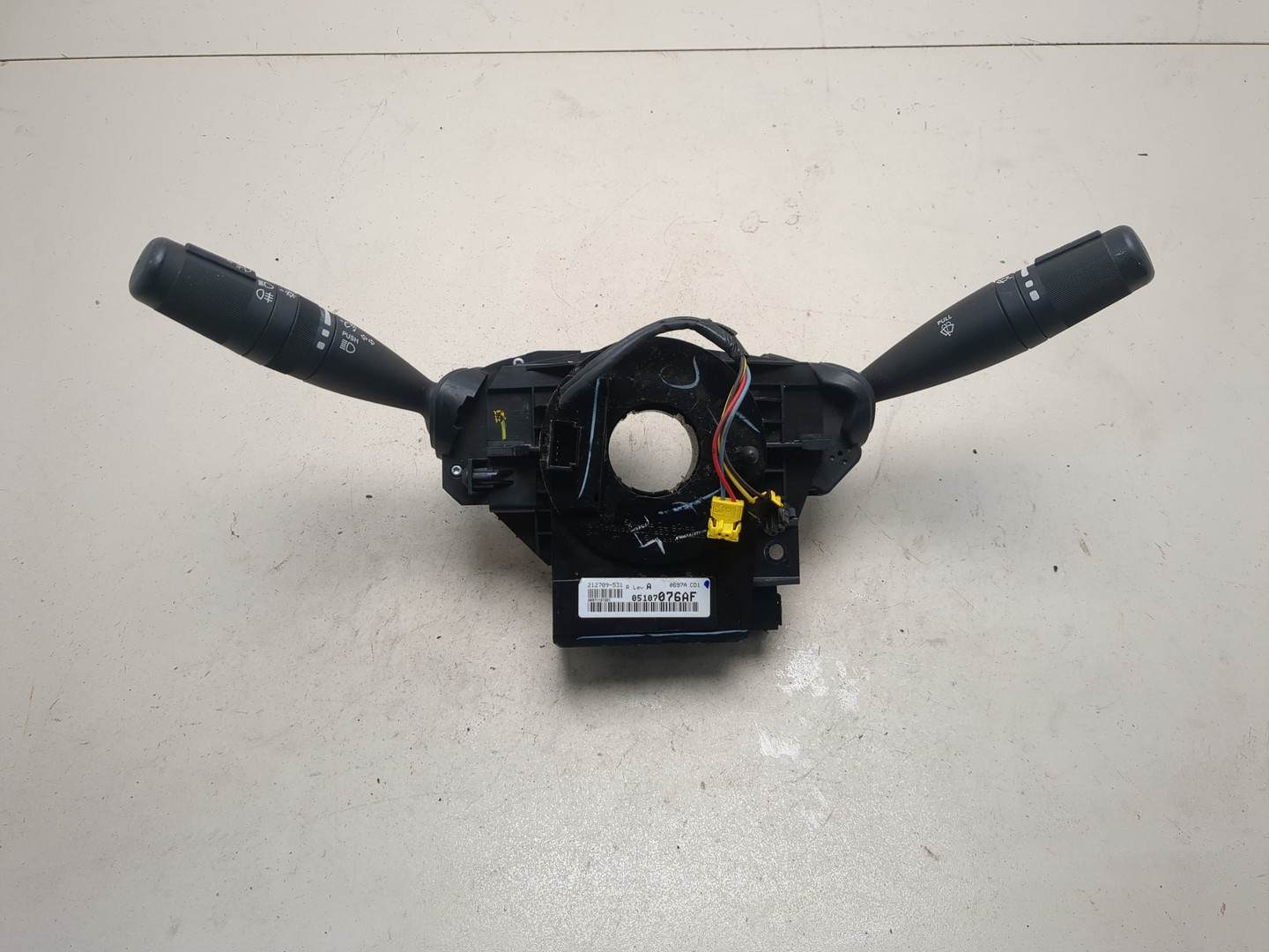 Переключатель подрулевой