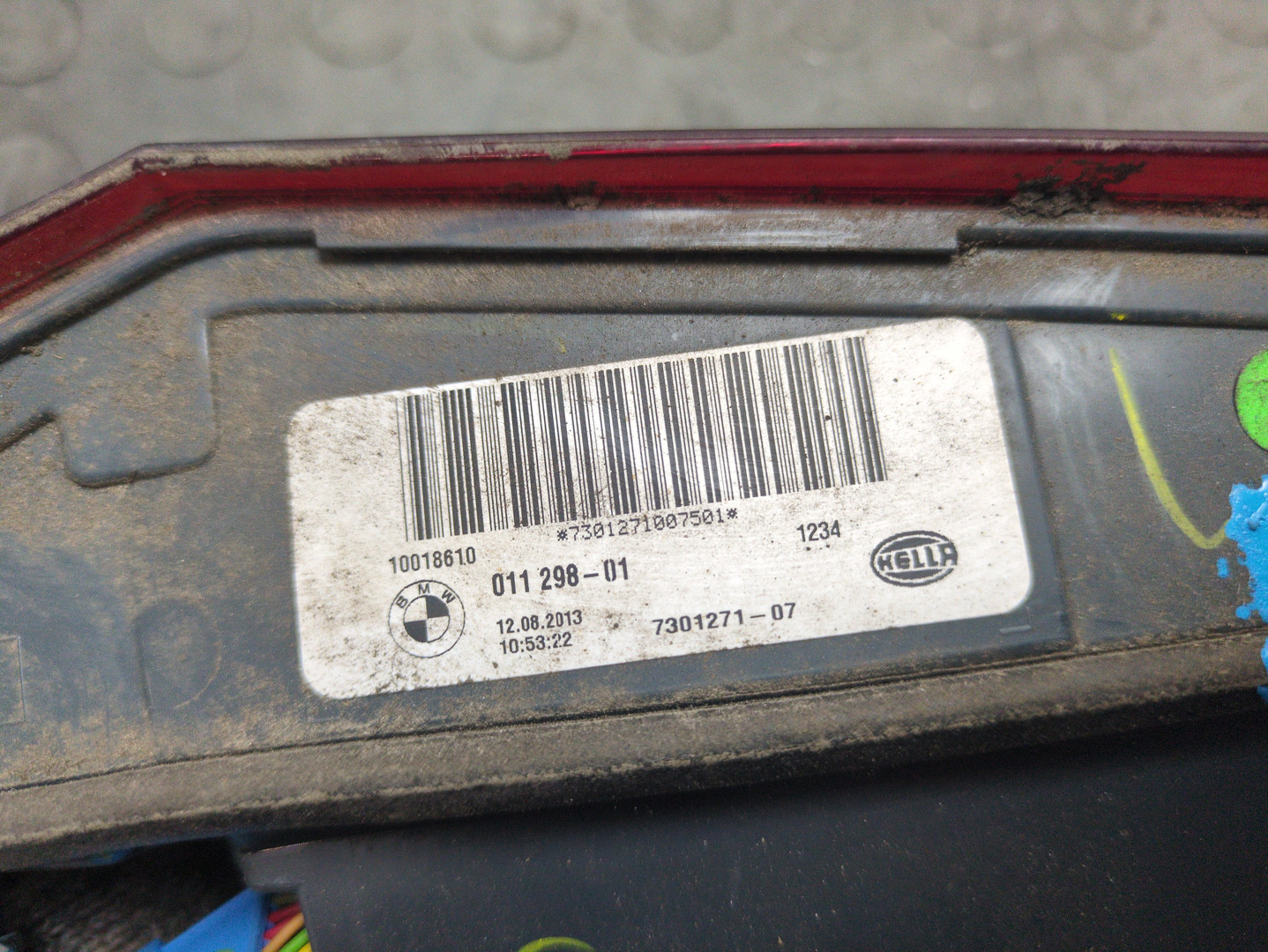 Фонарь задний внутренний левый