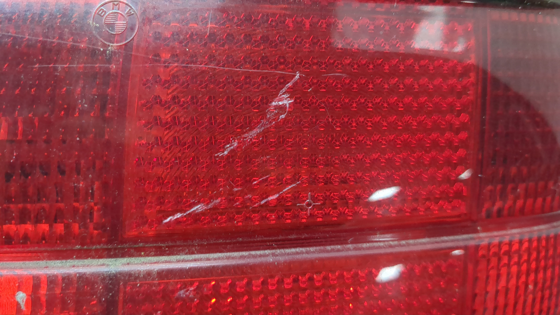 Фонарь задний правый