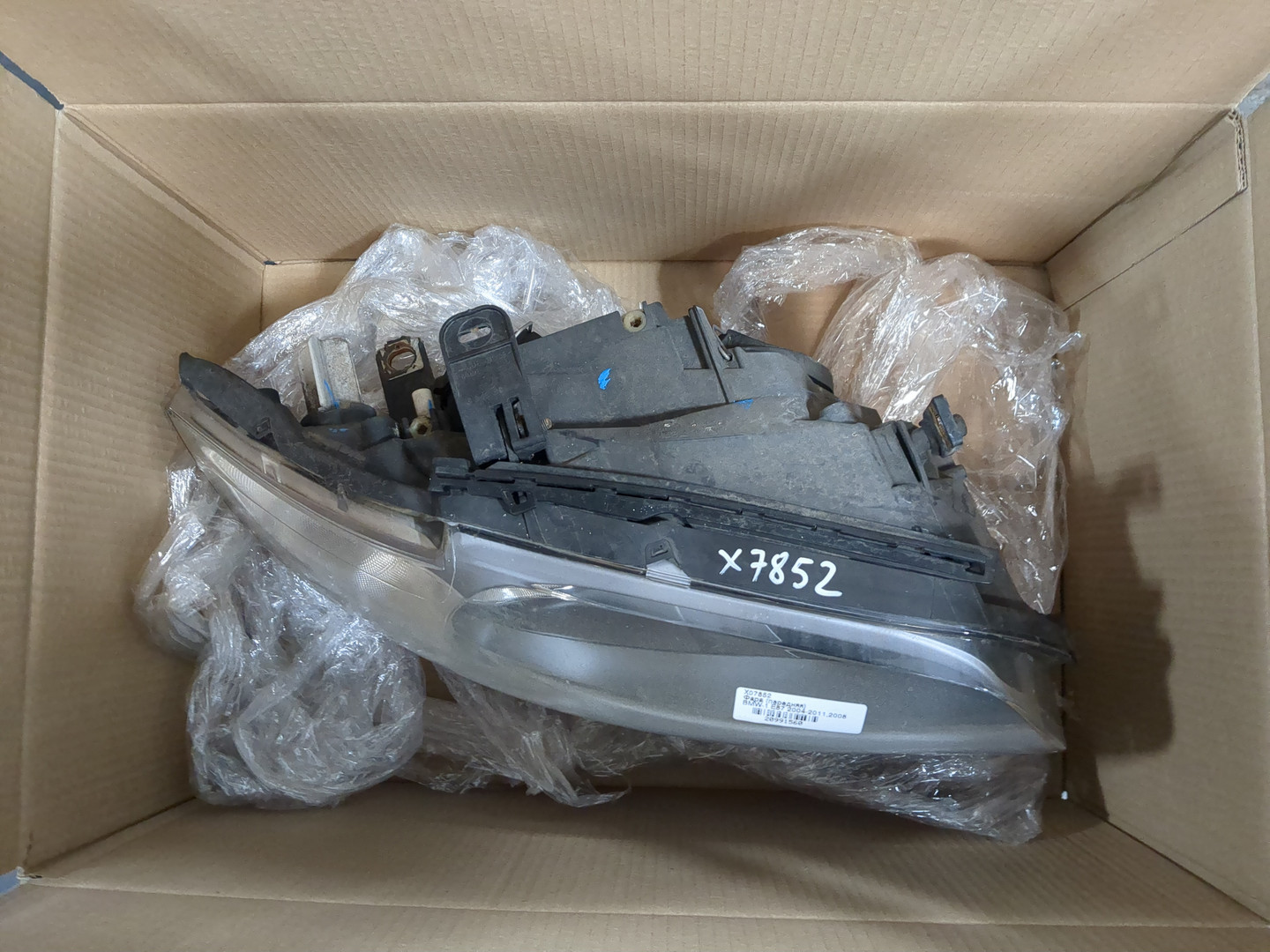 Фара правая