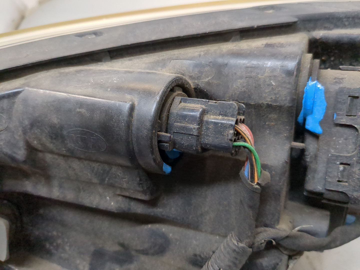 Фара правая