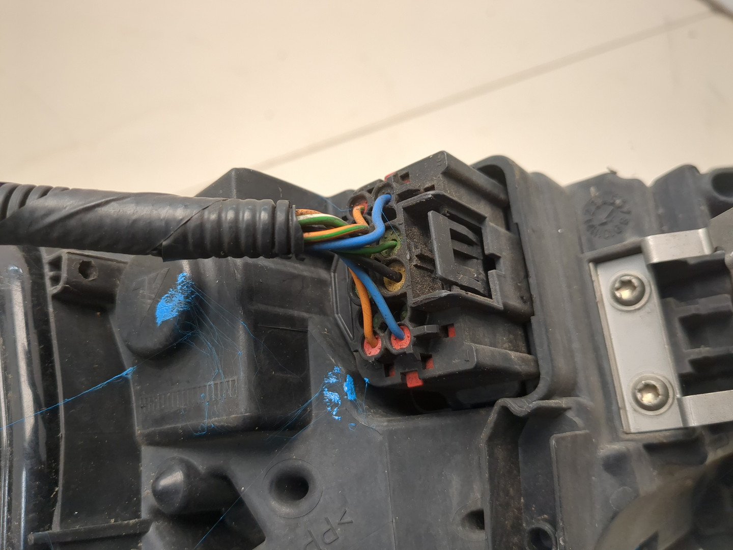 Фара правая