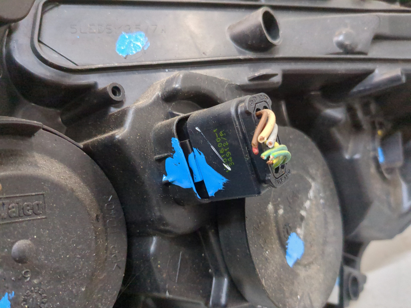 Фара правая