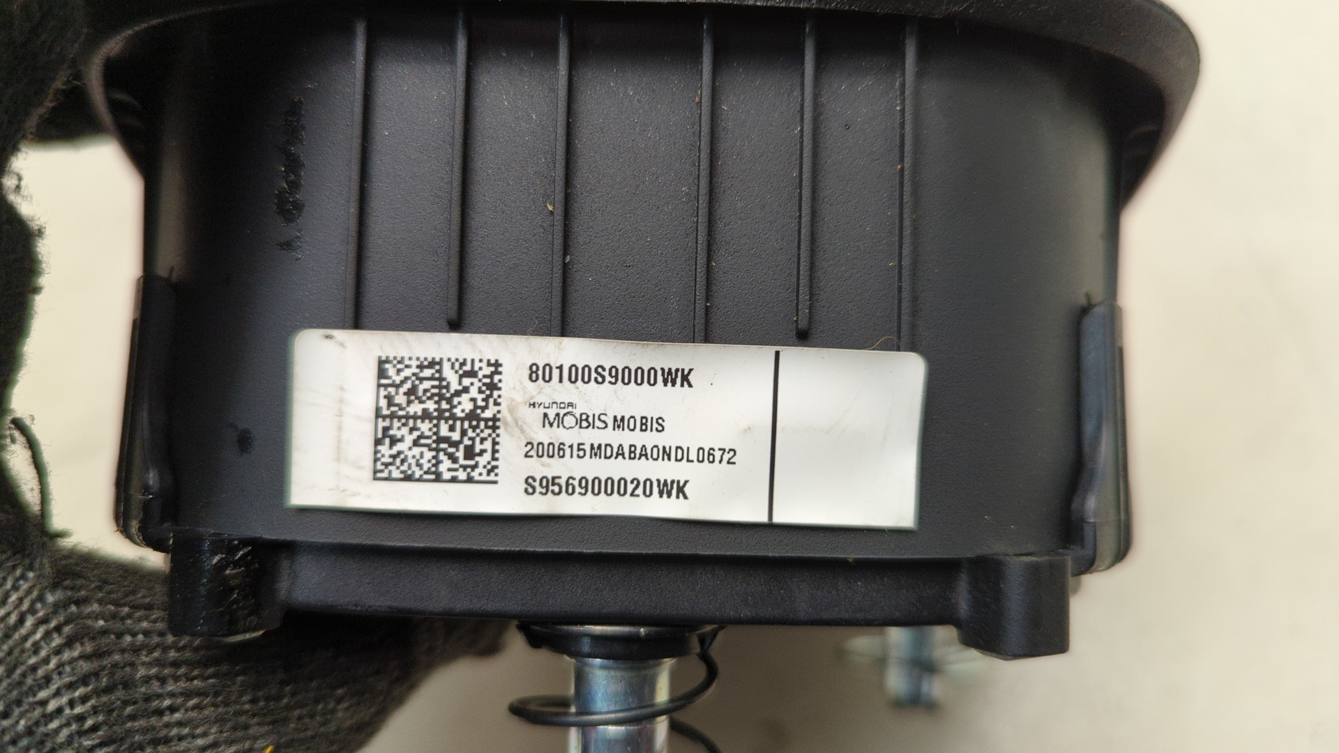 Подушка безопасности в рулевое колесо