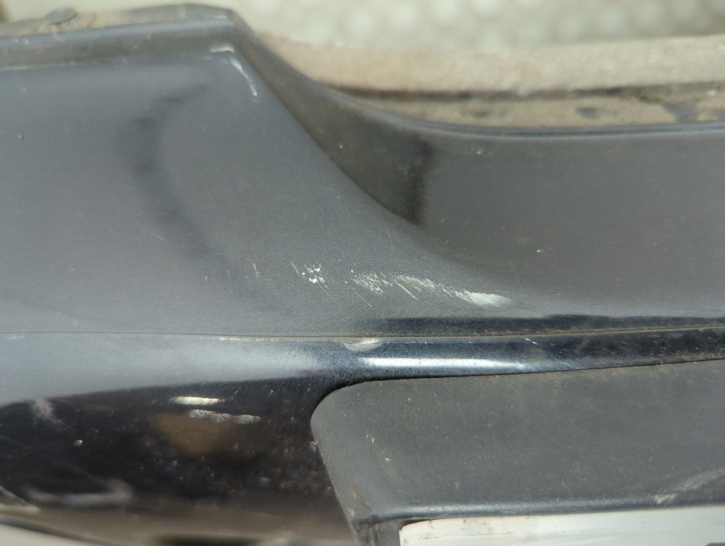 Бампер передний