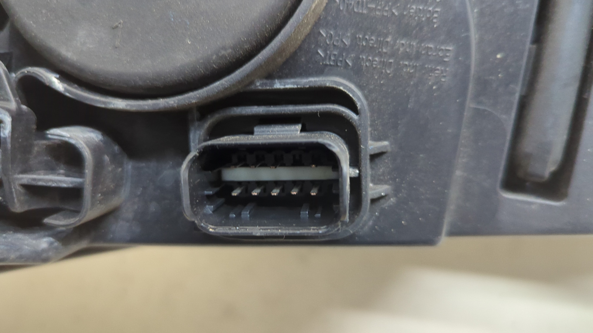 Фара правая