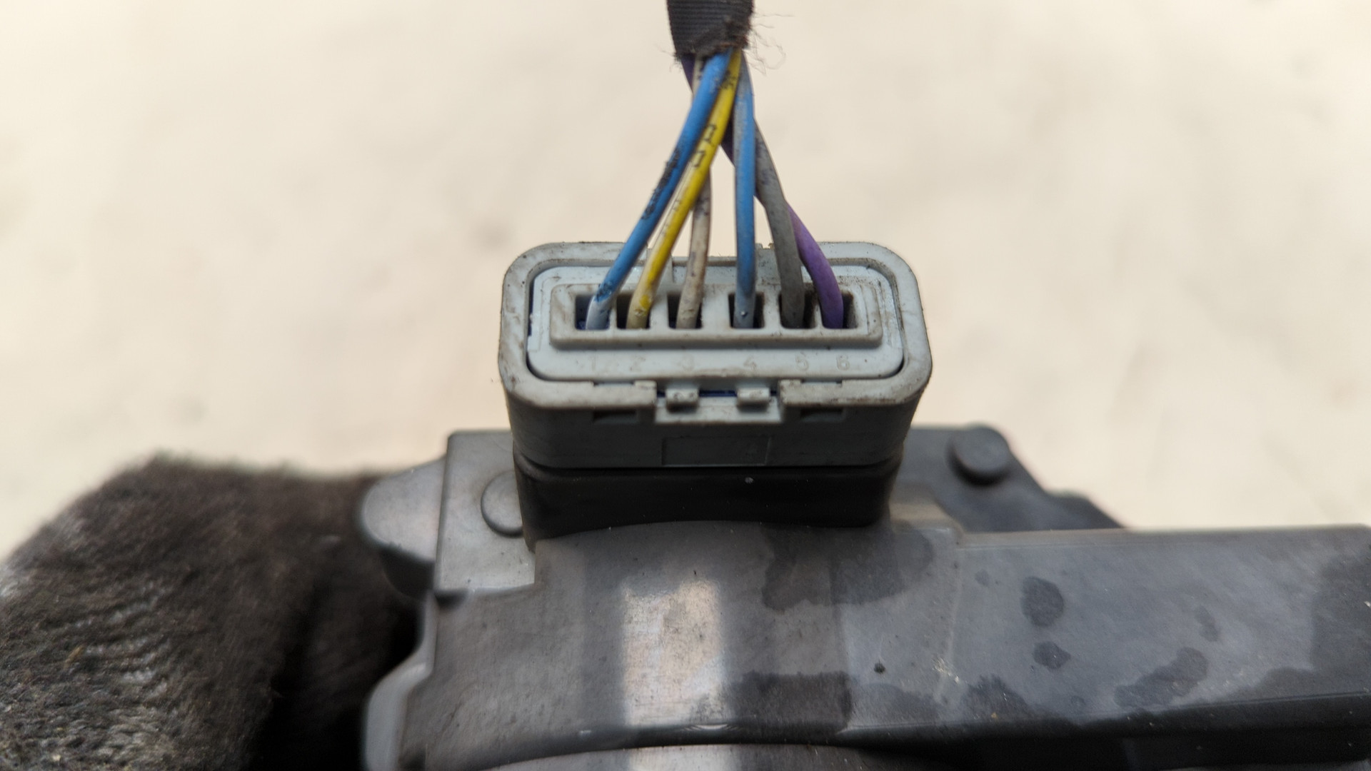 Заслонка дроссельная электрическая