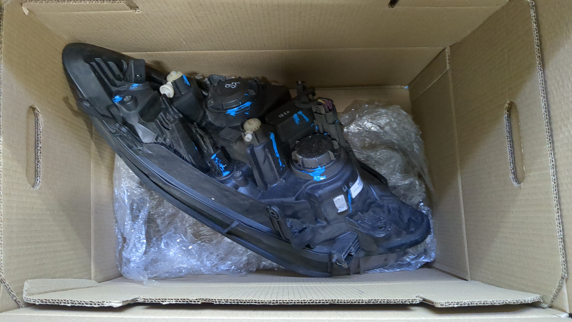 Фара правая