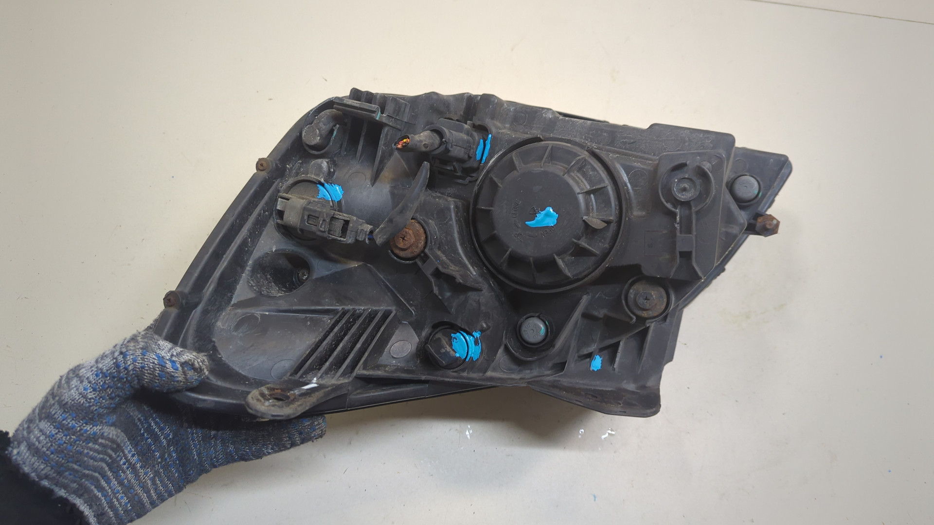 Фара правая