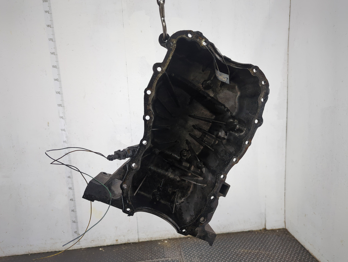 Поддон масляный двигателя (картер)