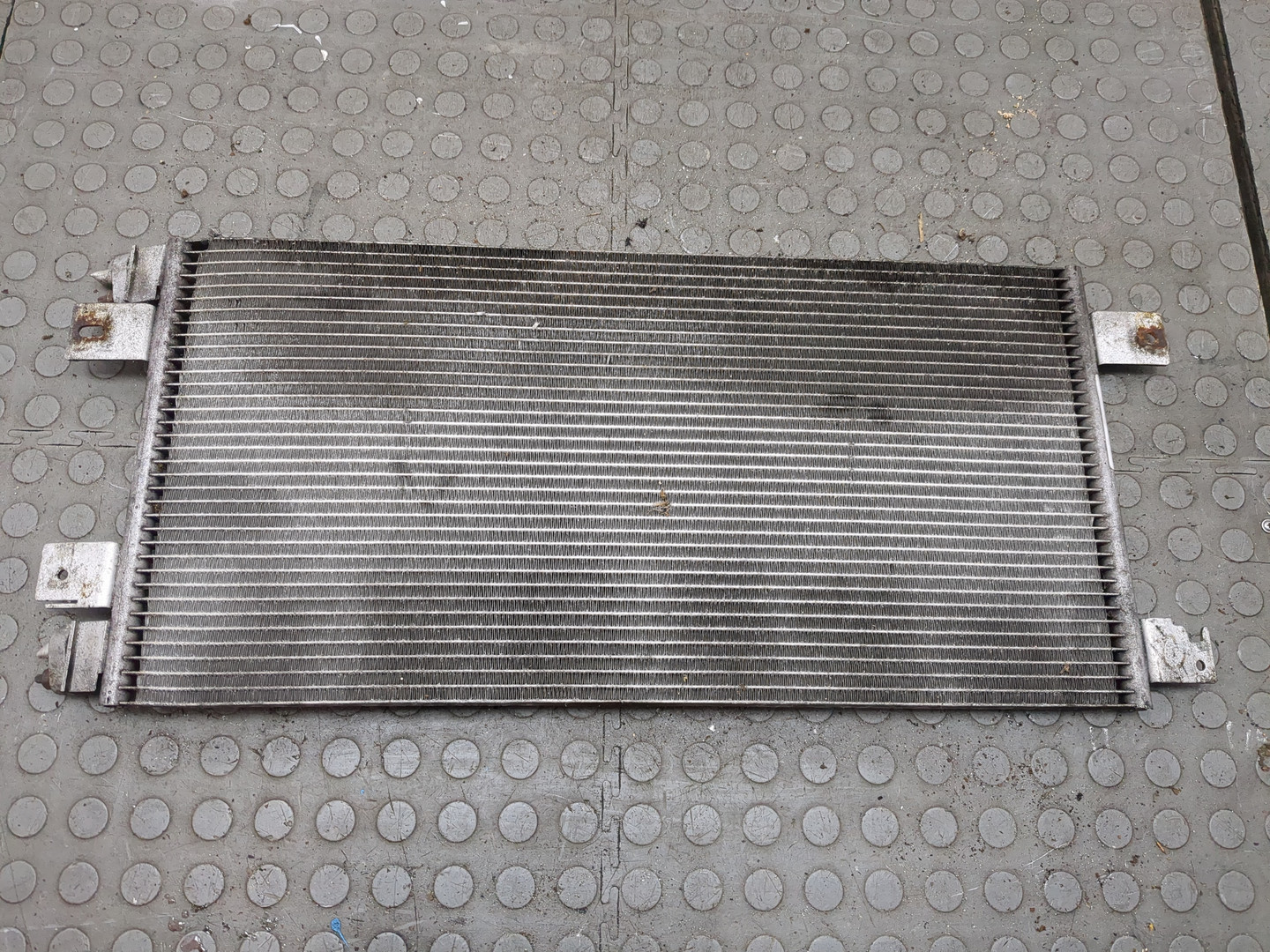 Радиатор кондиционера / конденсер