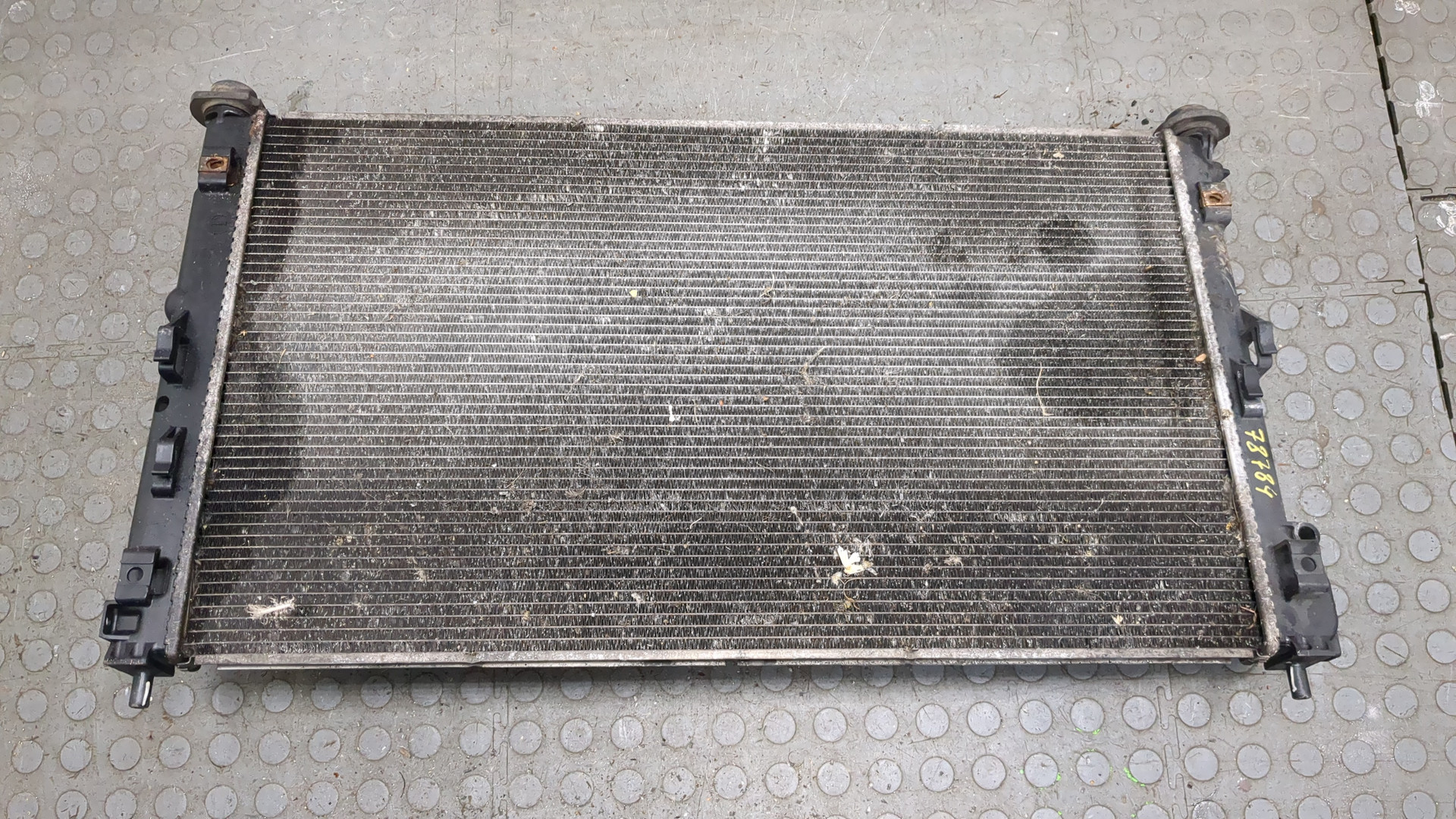 Радиатор охлаждения двигателя основной