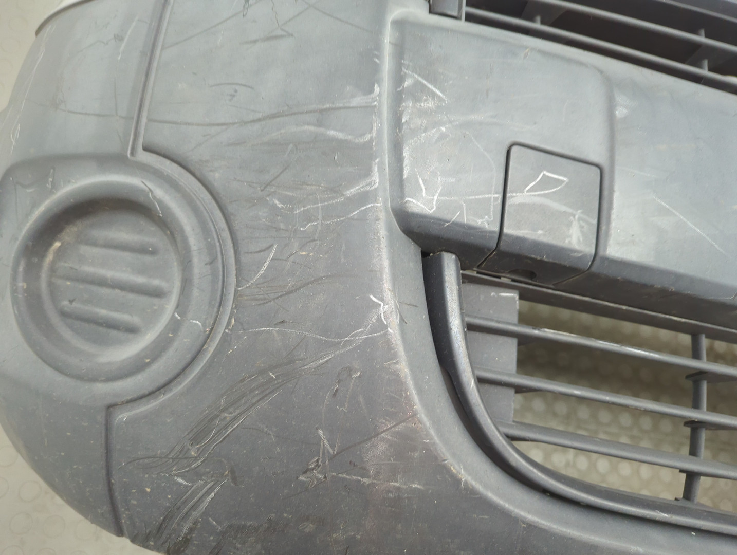 Бампер передний