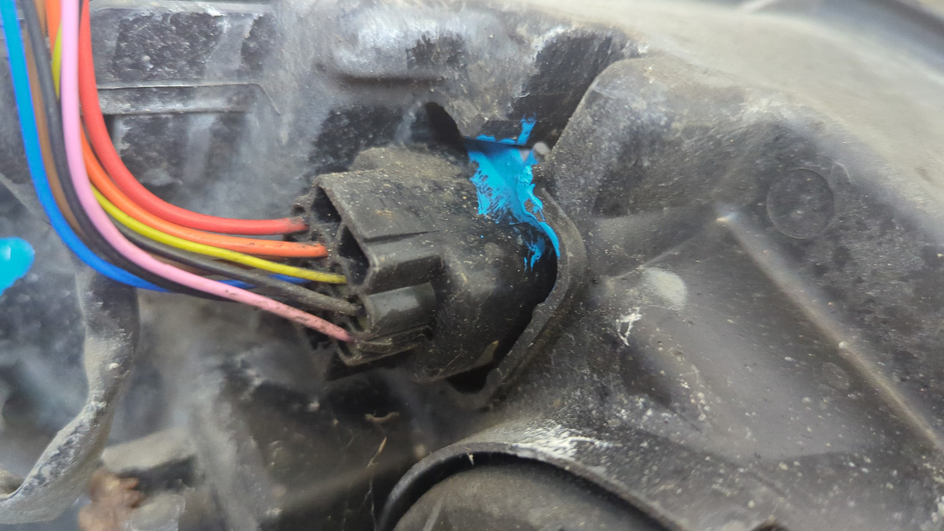 Фара правая