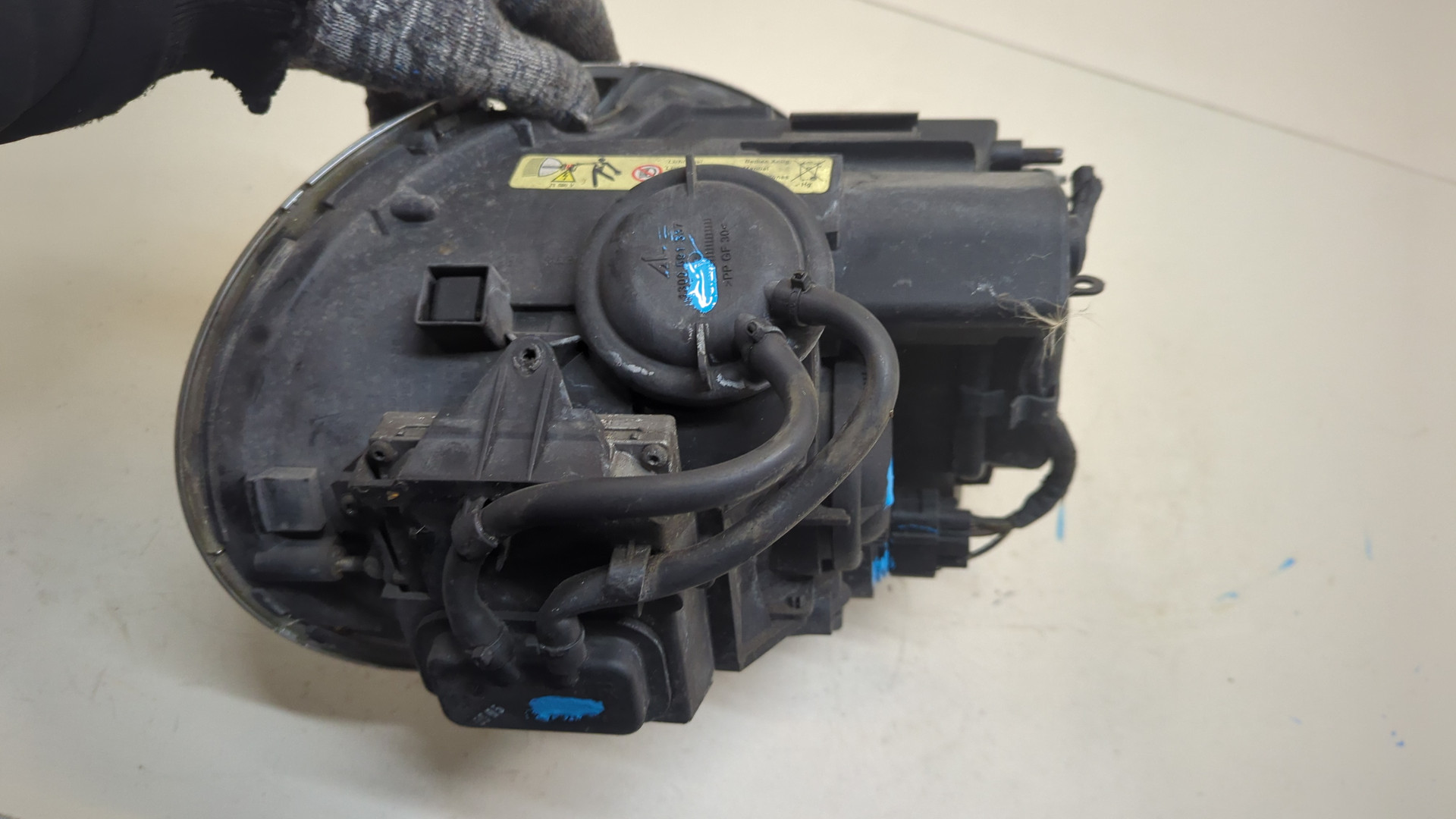 Фара правая