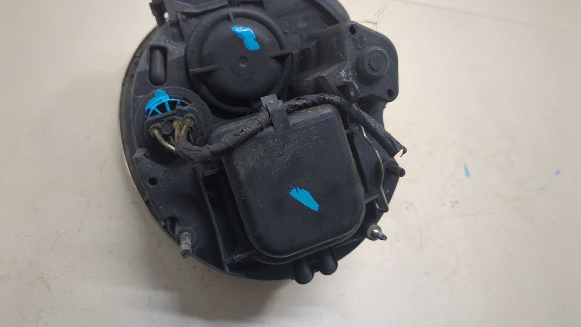 Фара правая