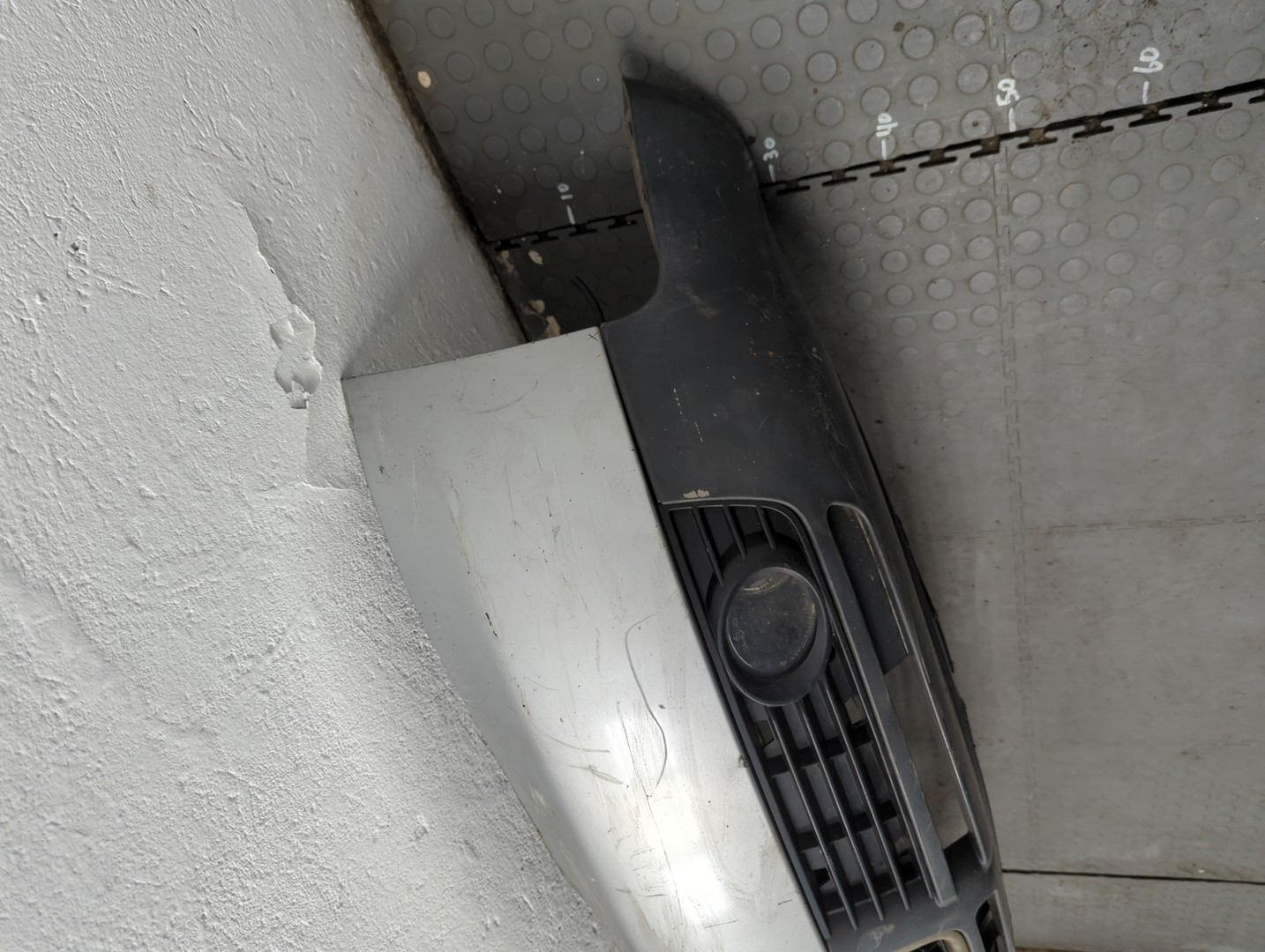 Бампер передний