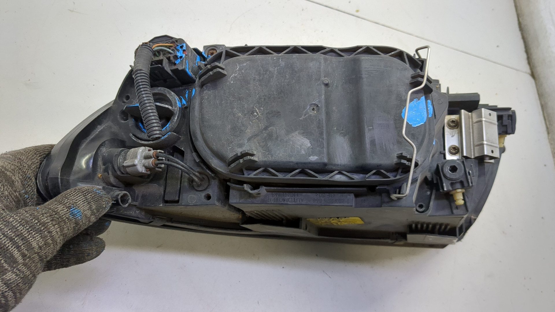 Фара правая