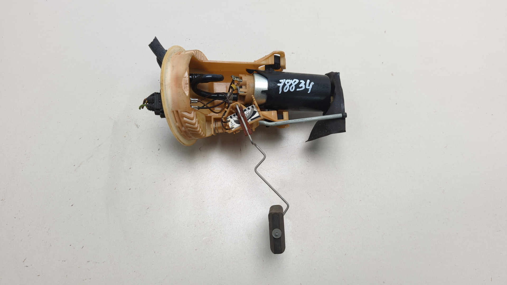 Насос топливный электрический