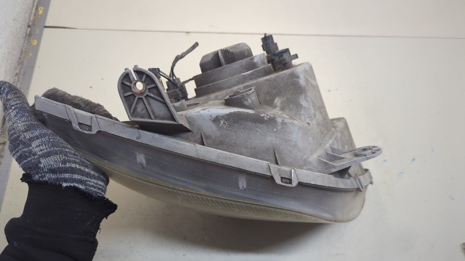 Фара правая