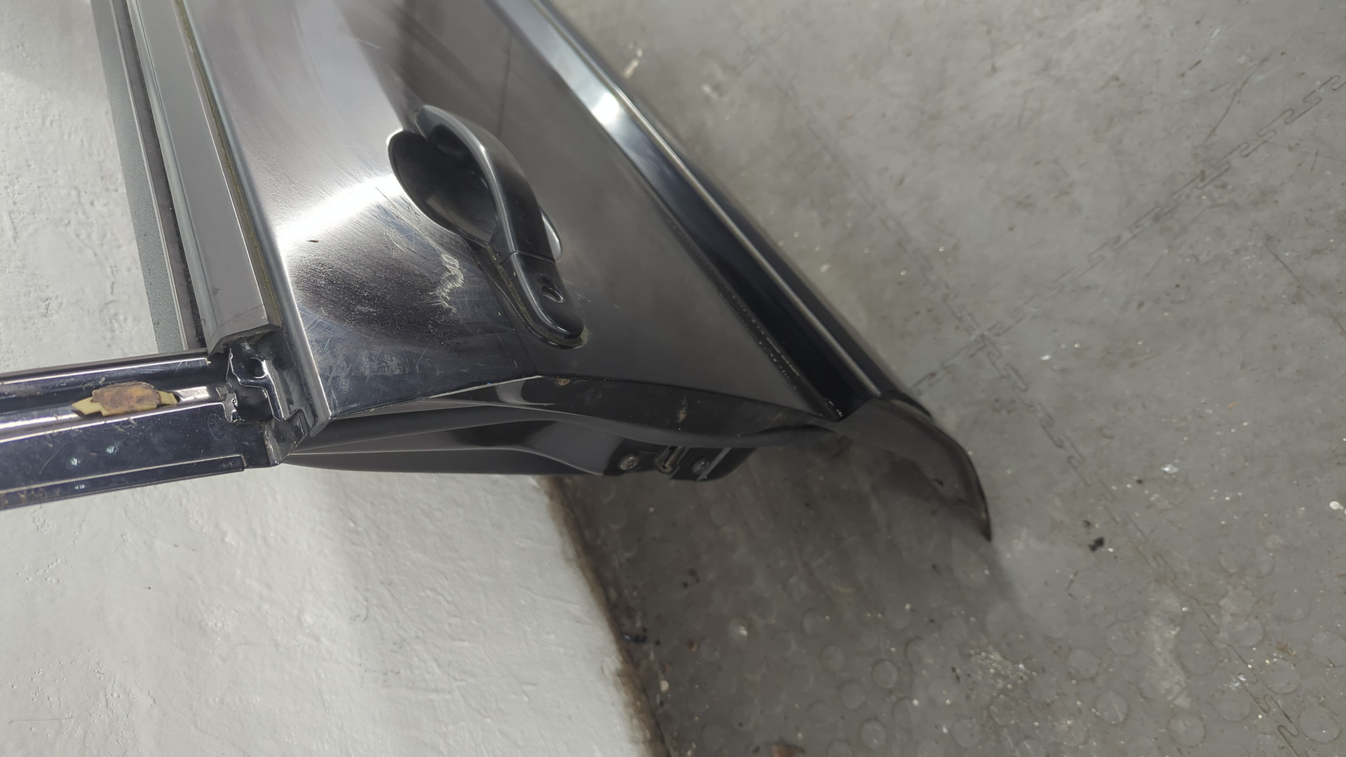 Дверь передняя правая