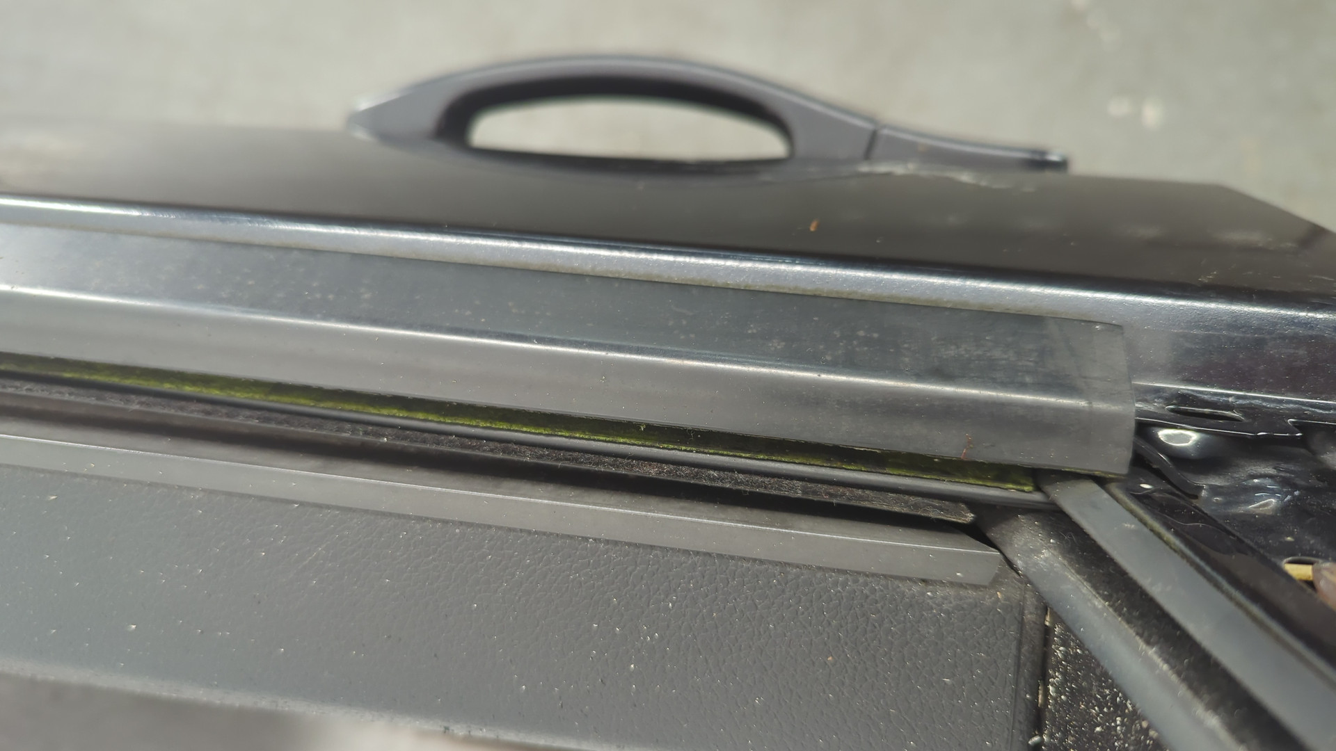 Дверь передняя правая