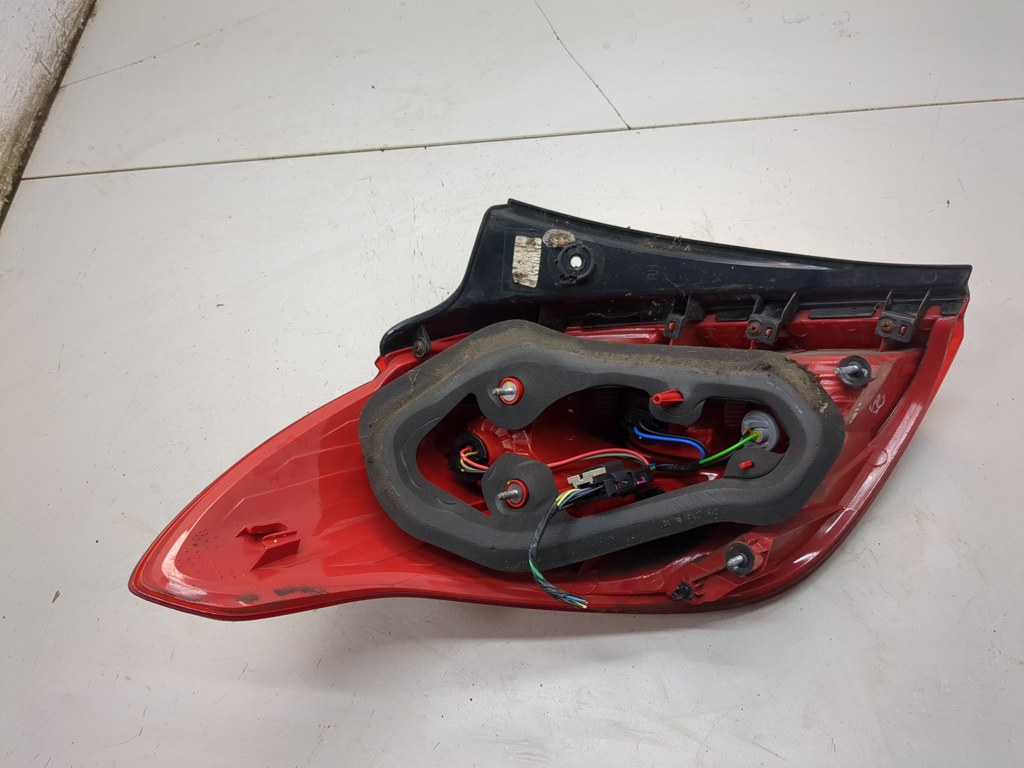 Фонарь задний правый