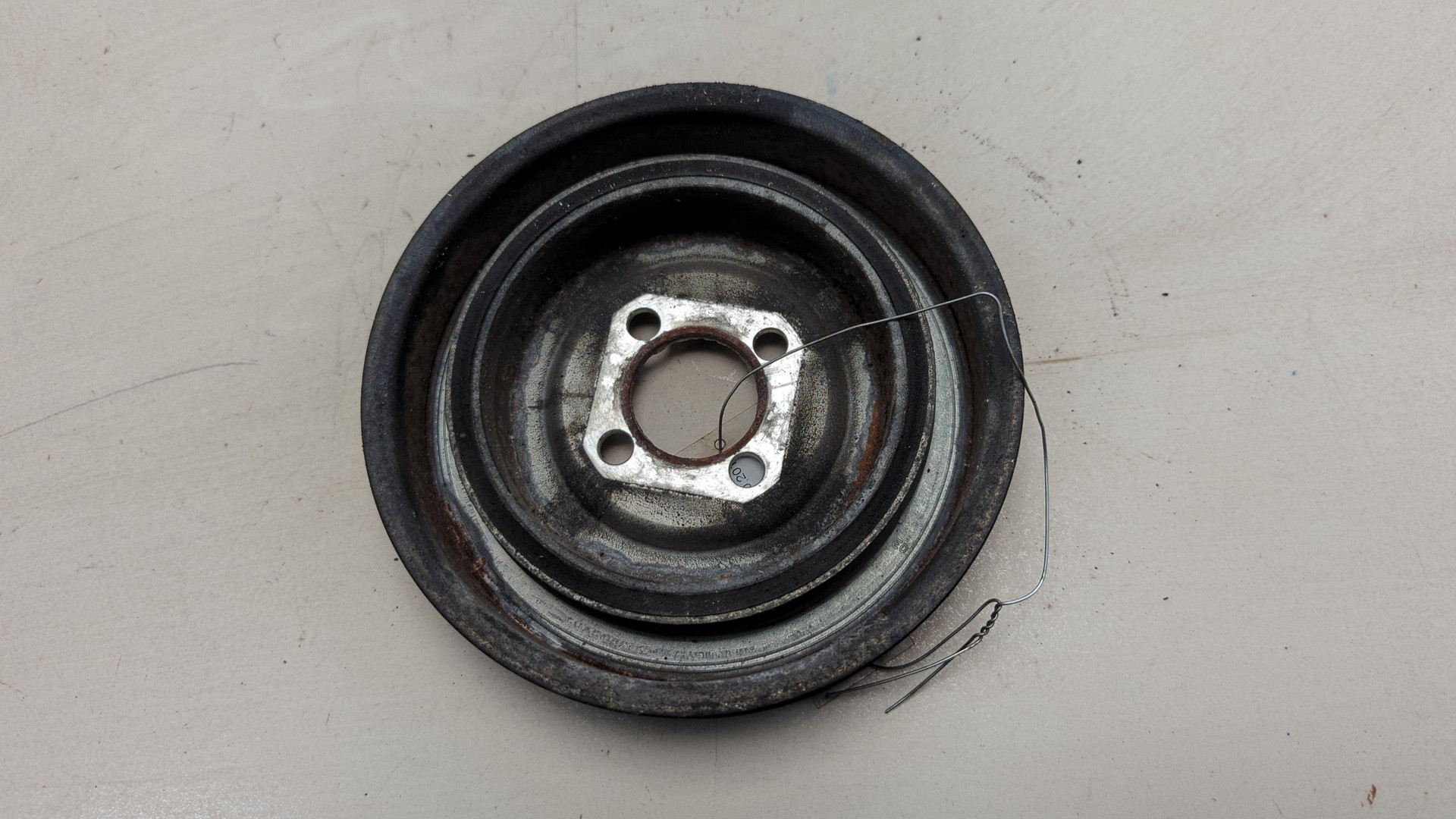 Шкив коленвала