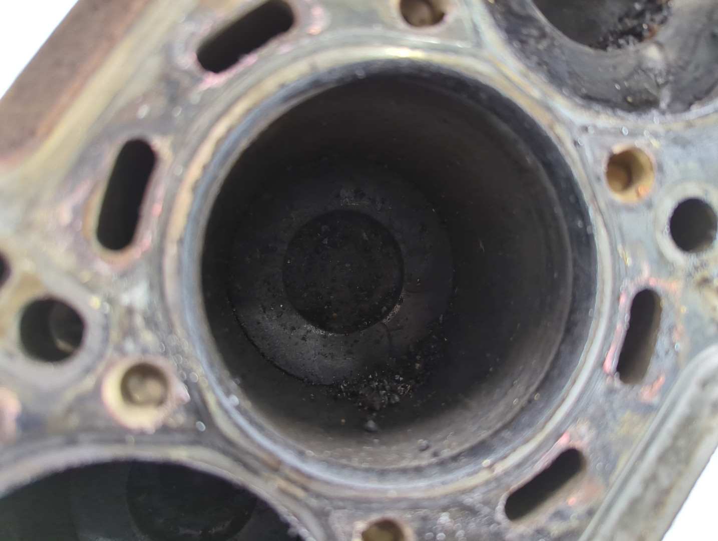 Блок двигателя