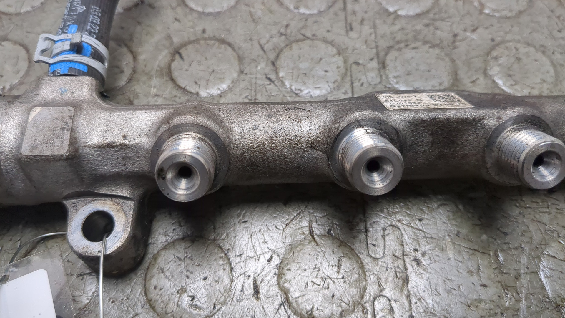 Рейка топливная (рампа)