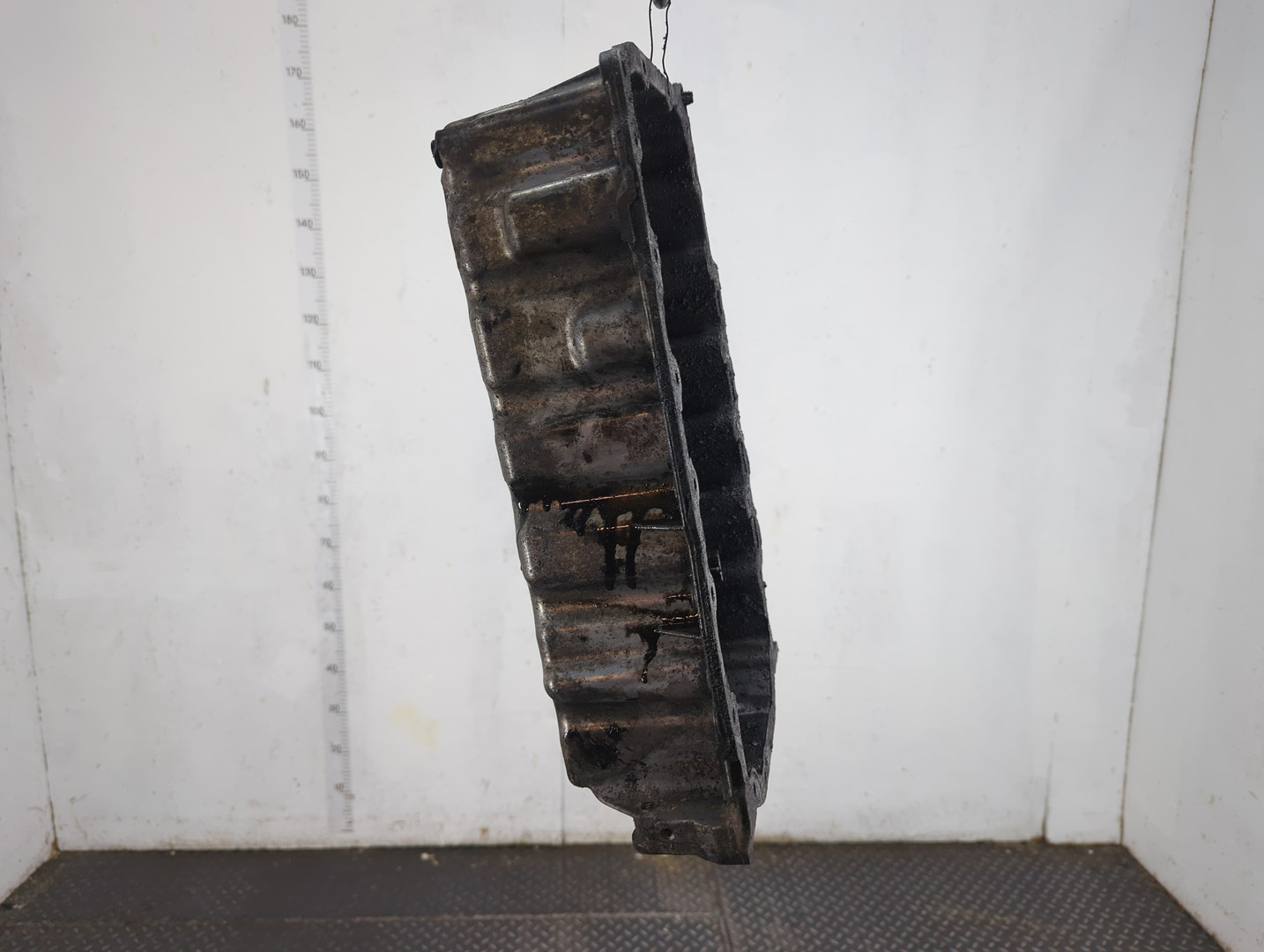 Поддон масляный двигателя (картер)