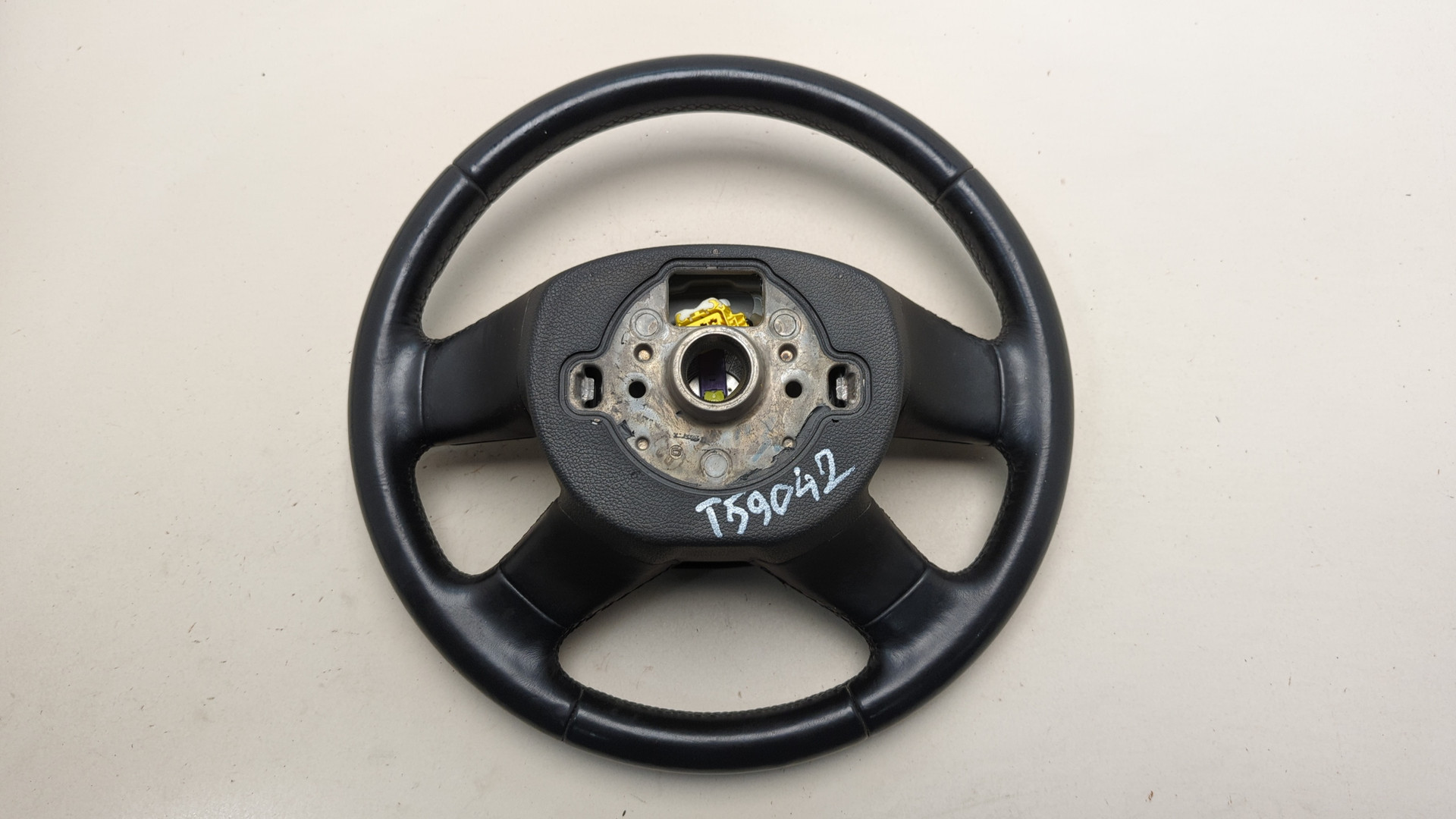 Рулевое колесо (руль)